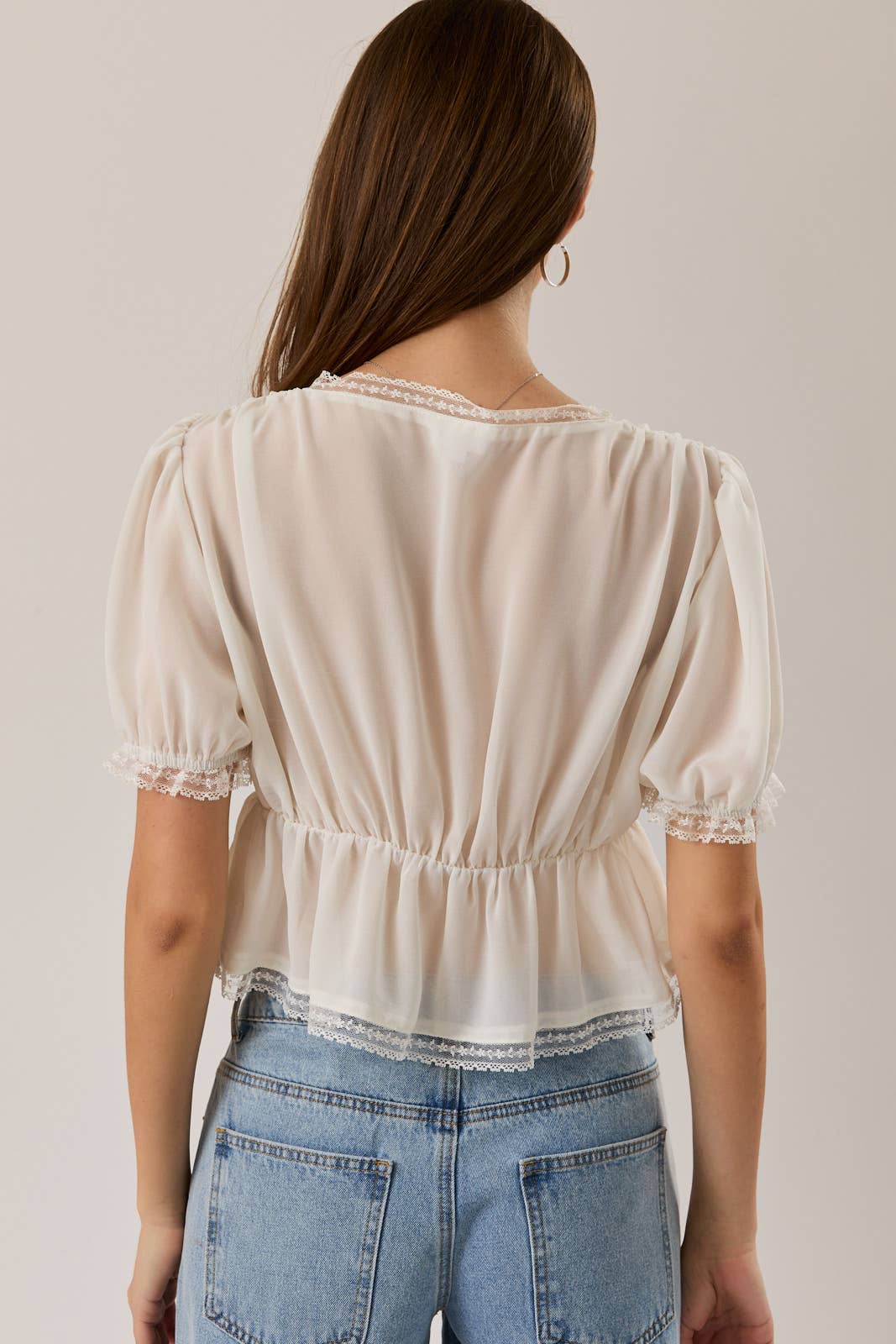 PUFF SHORT SLEEVE V-NECK LACE TRIM DETAIL CHIFFON CROP TOP