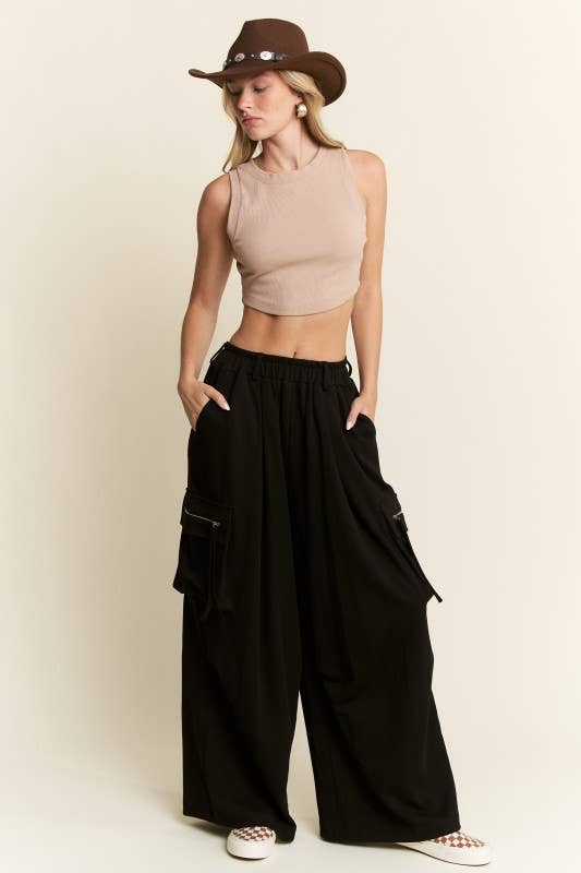 PLUS SIZE SOLID WIDE LEG CARGO PANTS