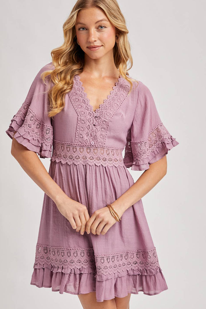 V-NECK LACE DRESS OPEN BACK - EASTER DAY