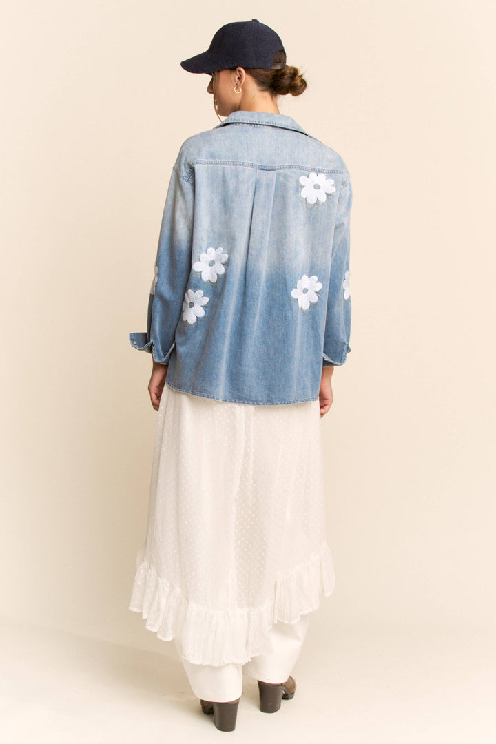 FLOWER EMBROIDERED BUTTON FRONT WASH DENIM SHIRT