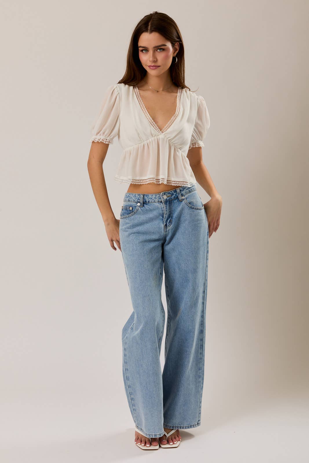 PUFF SHORT SLEEVE V-NECK LACE TRIM DETAIL CHIFFON CROP TOP