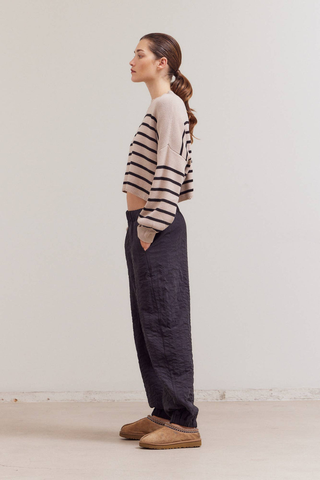 41750 - STRIPE SWEATER CROP TOP