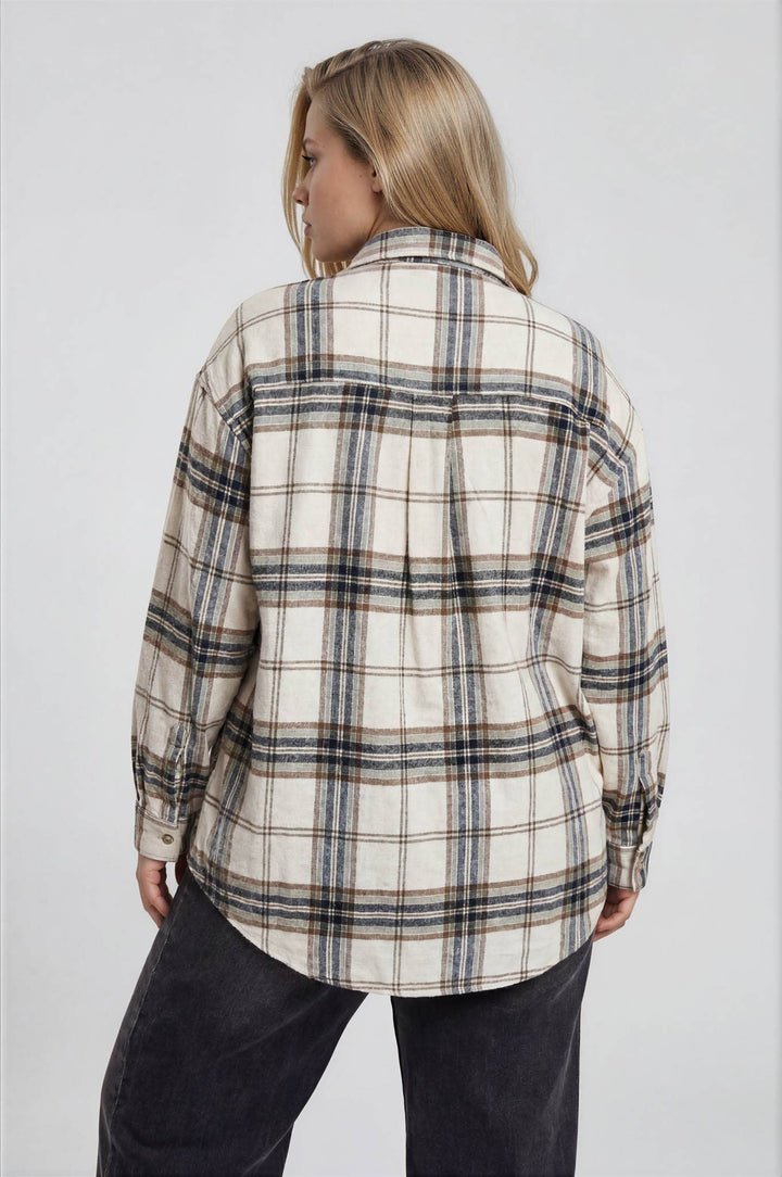PLUS PLAID BOXY BUTTON COLLARED LONG SLEEVE SHIRT