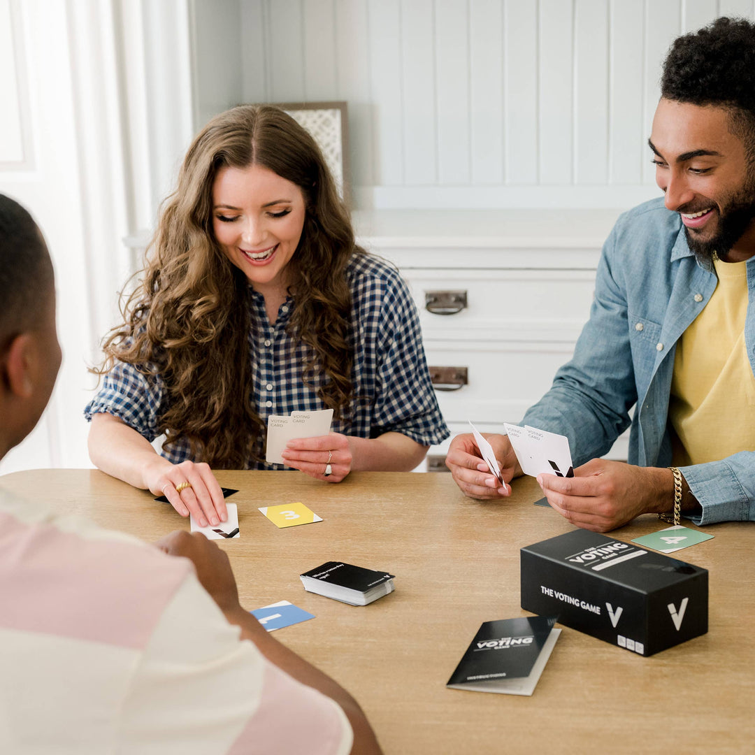 THE VOTING GAME: The Adult Party Game About Your Friends