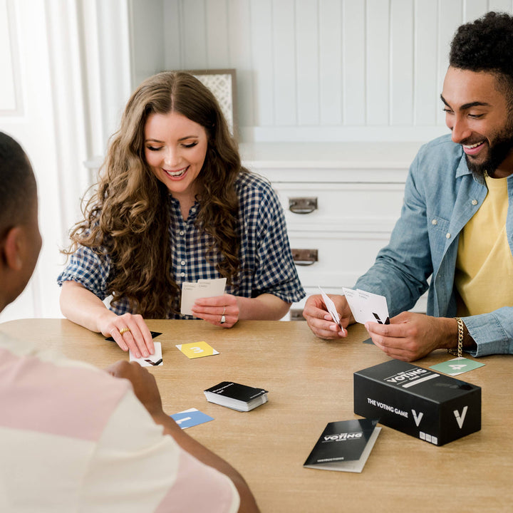 THE VOTING GAME: The Adult Party Game About Your Friends