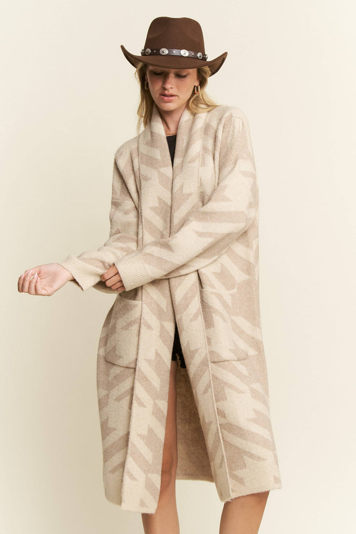 PLUS SIZE GIANT HOUNDSTOOTH PRINT CARDIGAN