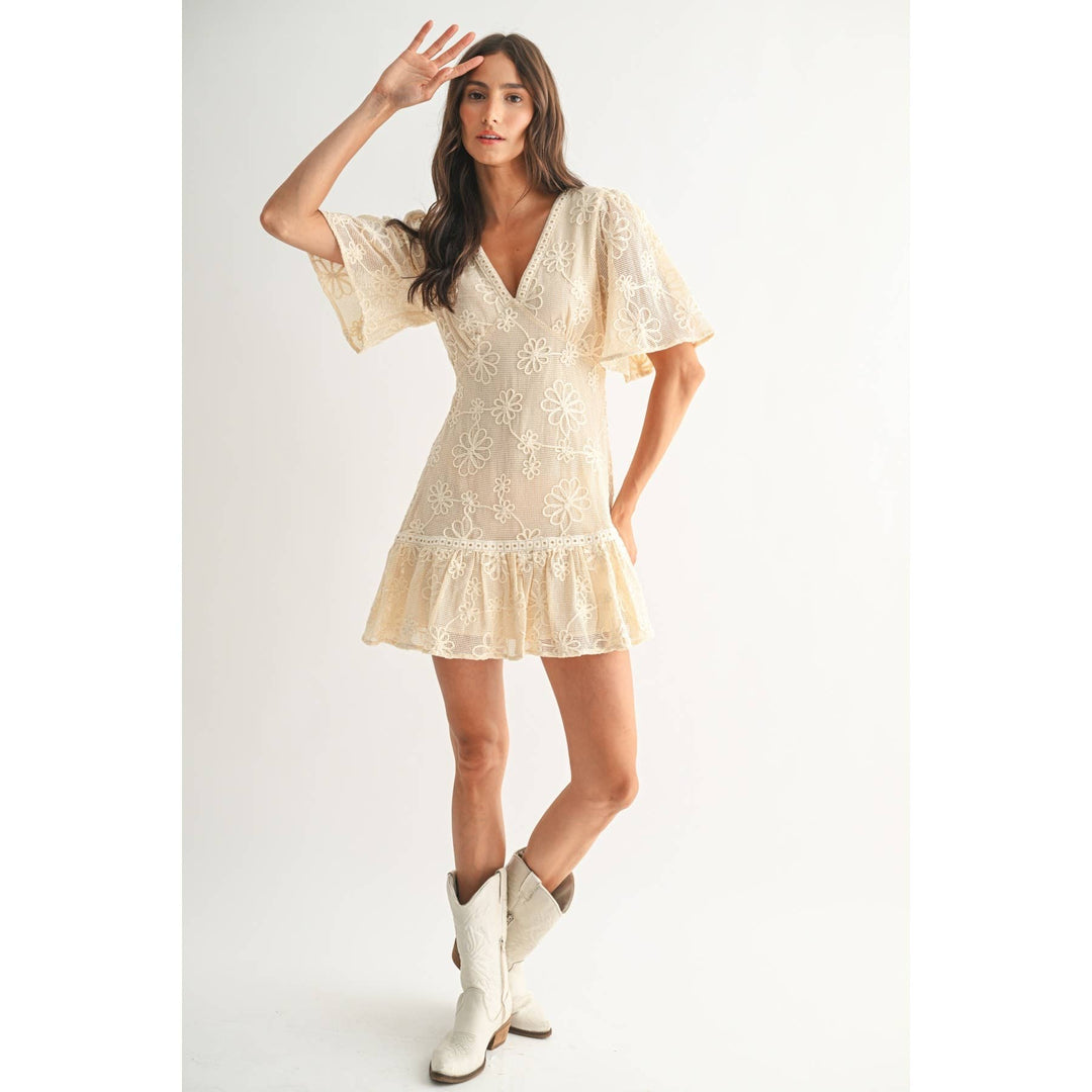 ELEGANT FLORAL LACE MINI DRESS