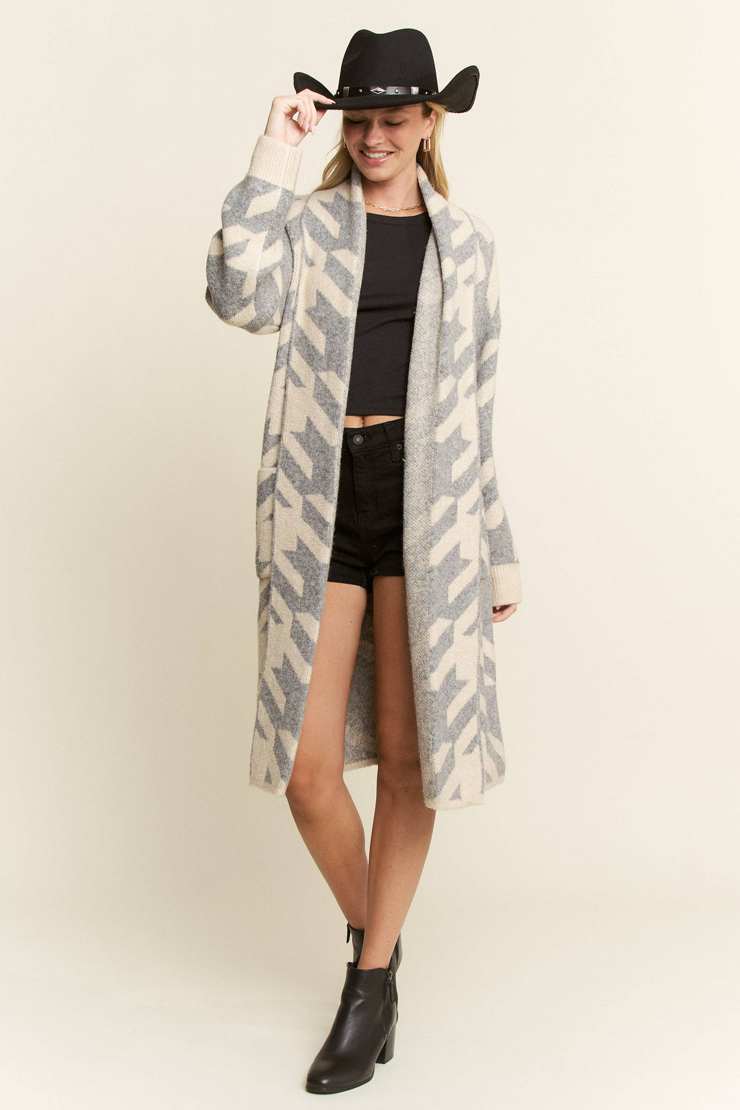 PLUS SIZE GIANT HOUNDSTOOTH PRINT CARDIGAN