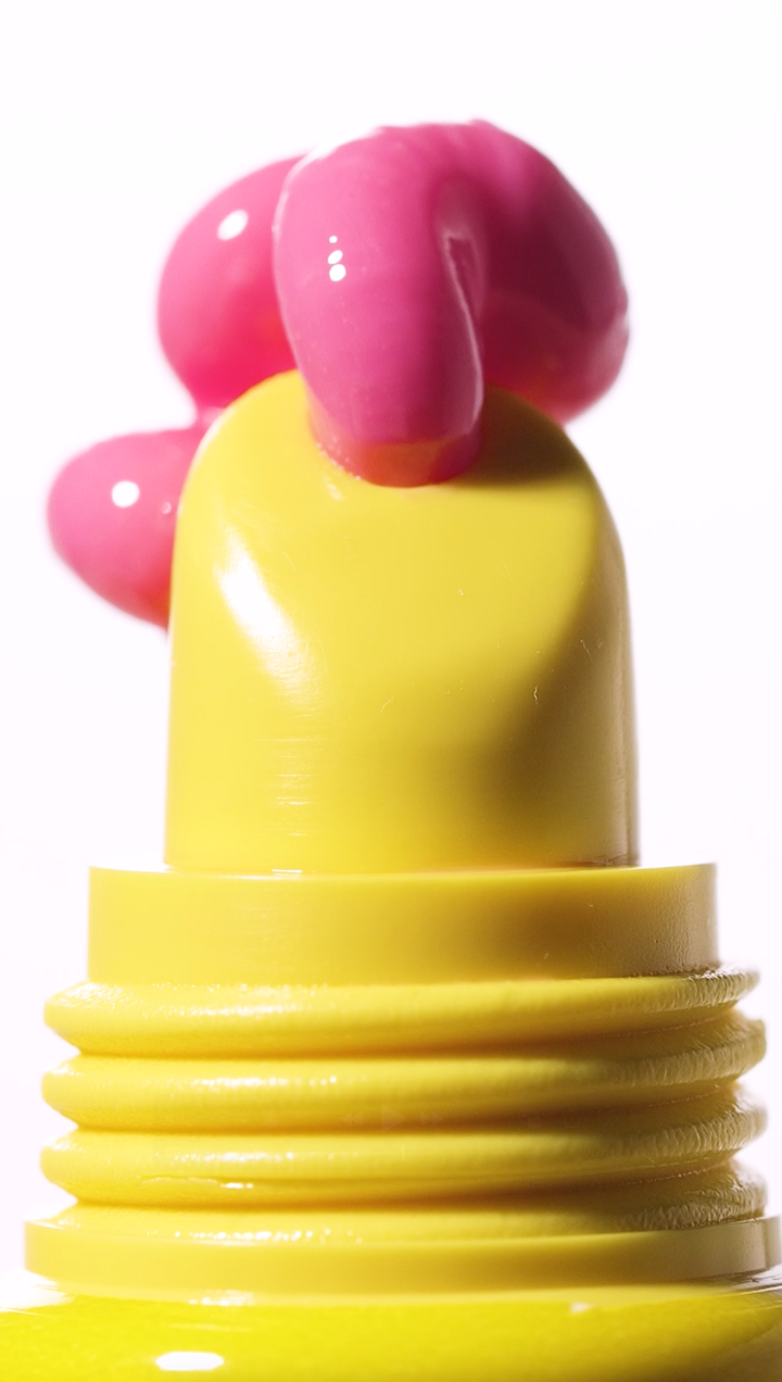 Glazy Lips - Strawberry Mochi  **NEW**
