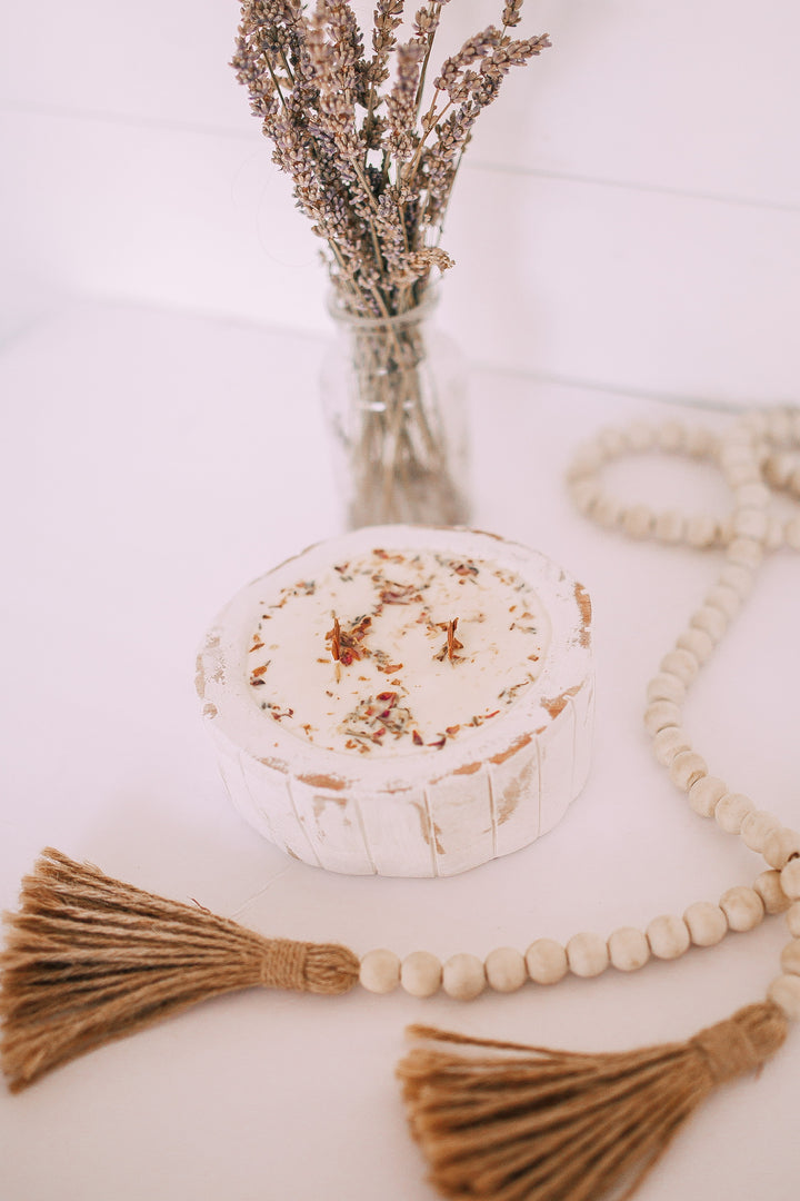 Ridgy Dough Bowl Candle