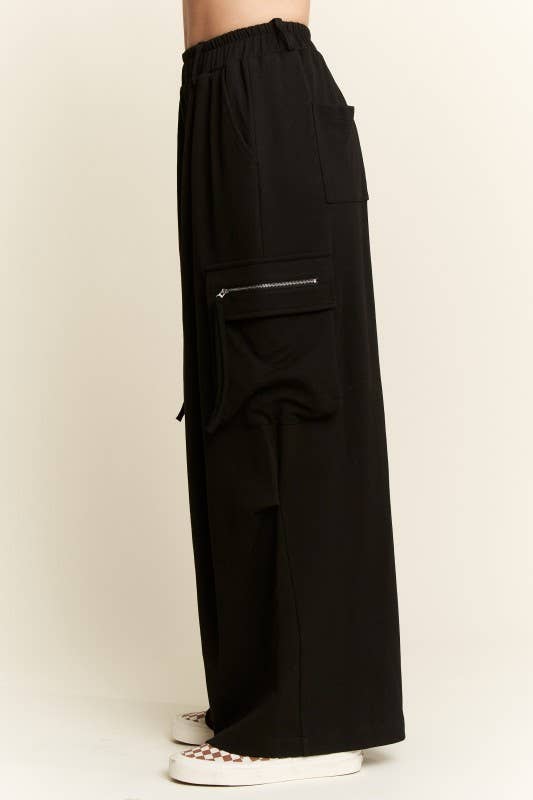 PLUS SIZE SOLID WIDE LEG CARGO PANTS