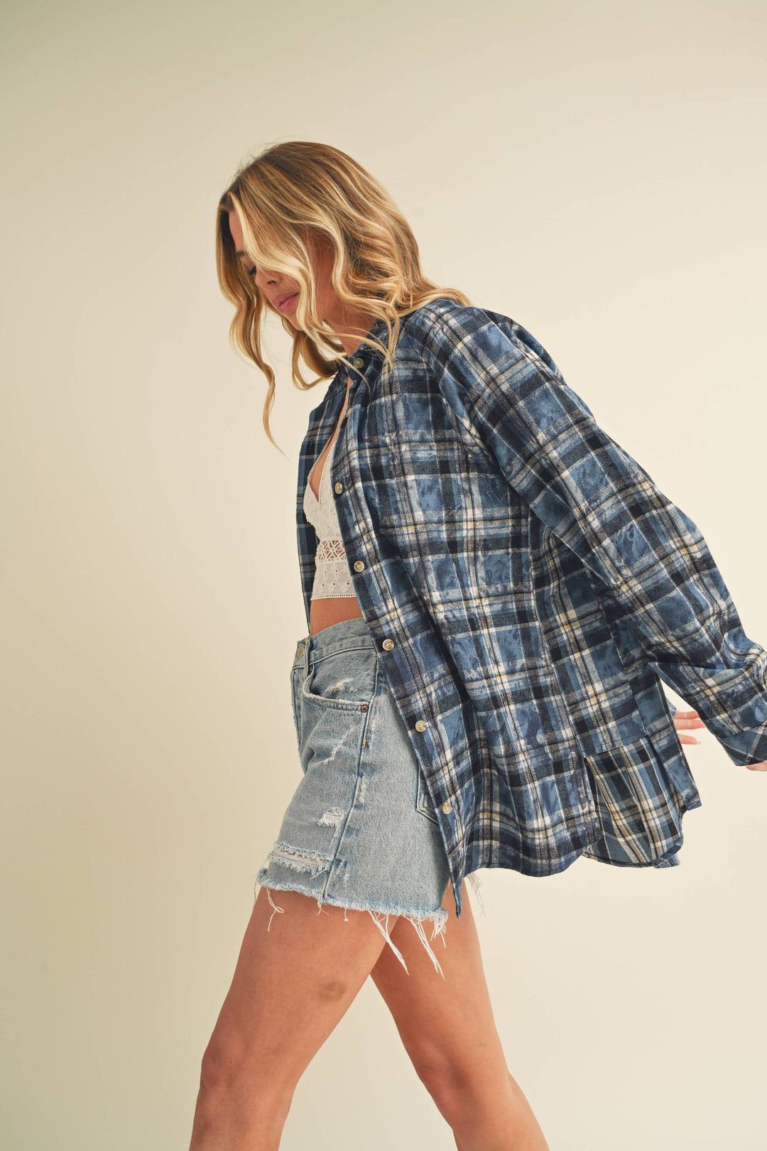 8323DN Laura Plaid Washed Flannel Shirt