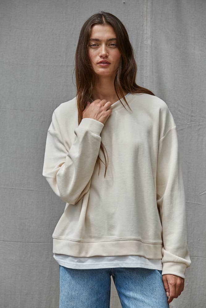 L8680 | Knit Cotton Polyester Crew Neck Sweatshirt Top