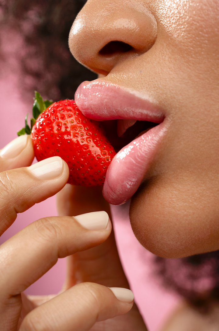 Glazy Lips - Strawberry Mochi  **NEW**
