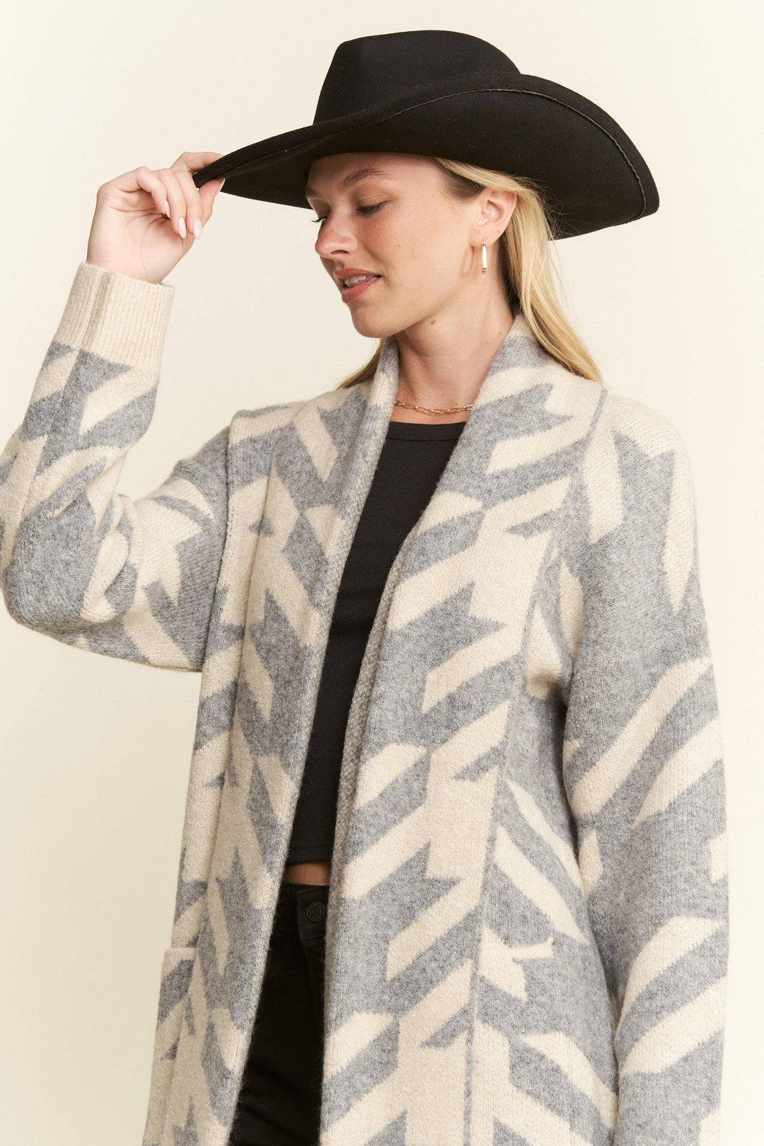 PLUS SIZE GIANT HOUNDSTOOTH PRINT CARDIGAN