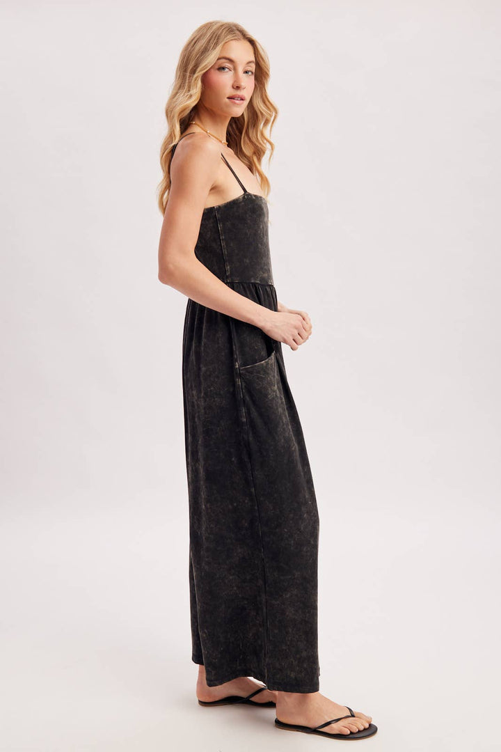 WASHED SLEEVELESS WIDE LEG JUMPSUIT